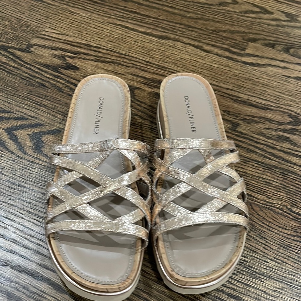 Donald Pliner rose gold sandals